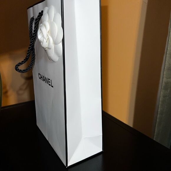 Authentic New Chanel Shopping Bag and Camellia - Picture 3 of 4